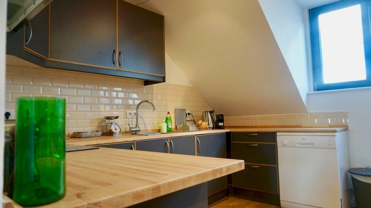Unit 8 - Charming Loft Apt. Near Avenue Louise Free Parking บรัสเซลส์ ภายนอก รูปภาพ